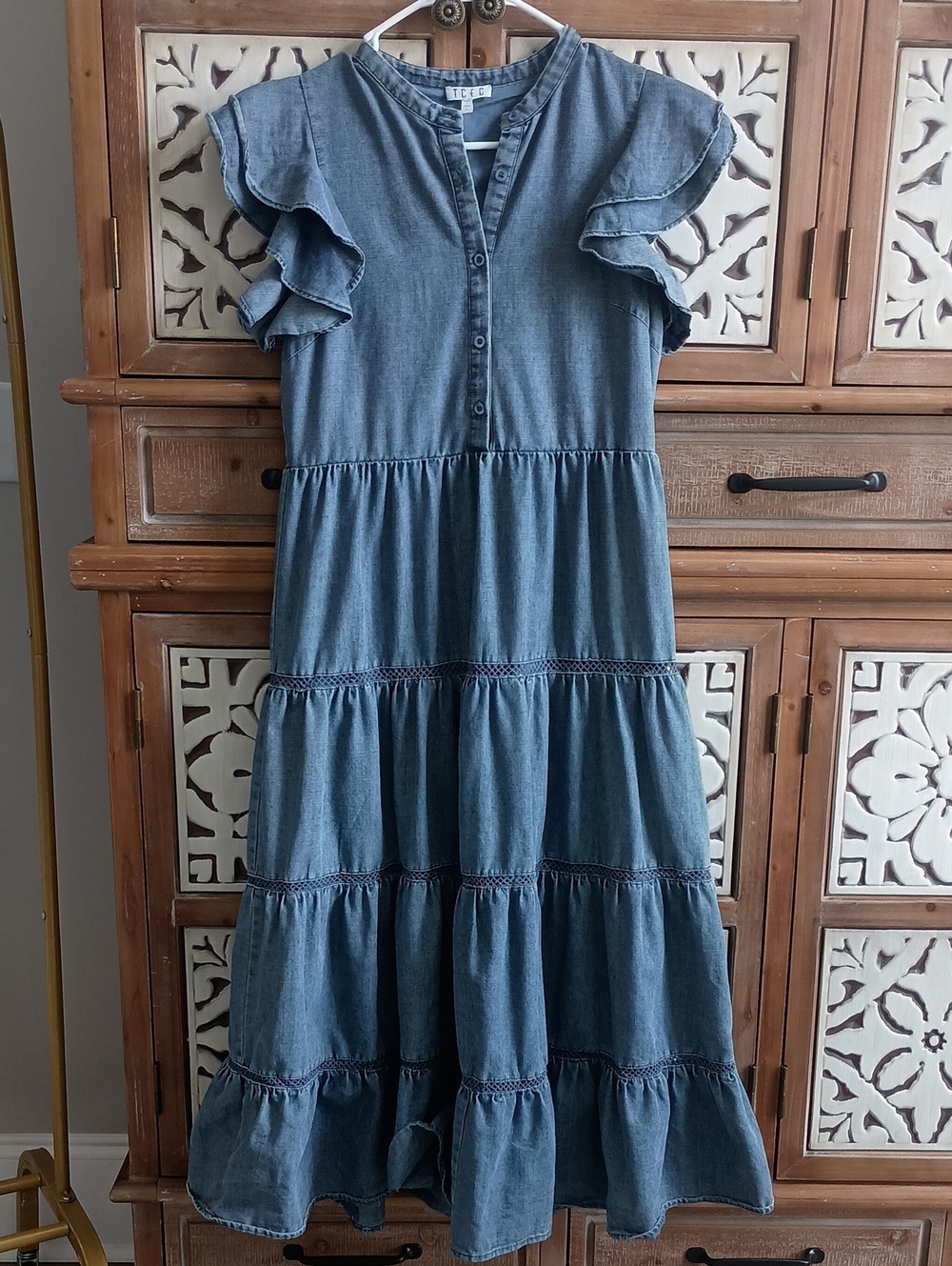 TCEC Chambray Tiered Midi Dress in Denim Blue with Ruffled Sleeves